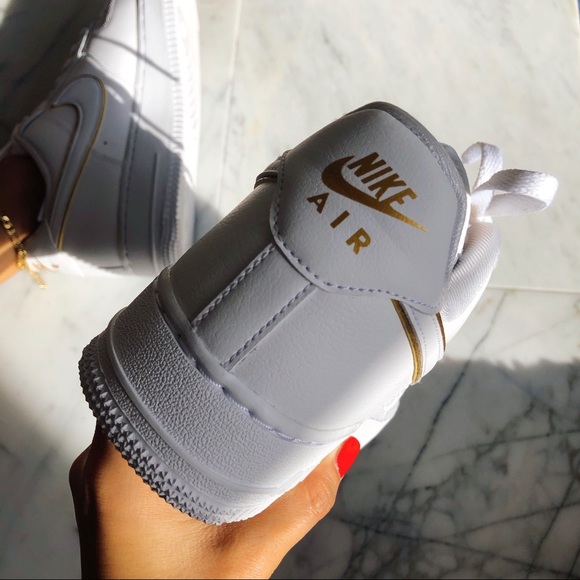 Air force 1 Gold PRICE IS FIRM - Picture 5 of 8